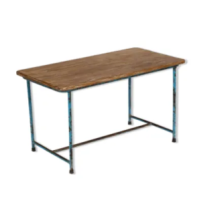 Table basse ancienne table d'ecolier vieux teck et metal 94x49x53cm