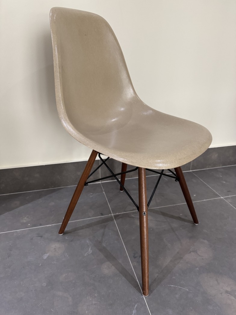 DSW,Herman Miller,Charles & Ray Eames