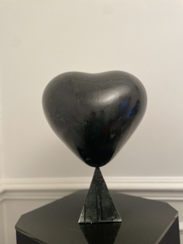 Heart sculpture in the style of American artist Jim Dine