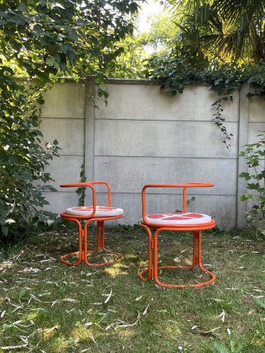 Gae Aulenti, orange lacquered steel armchairs(3)